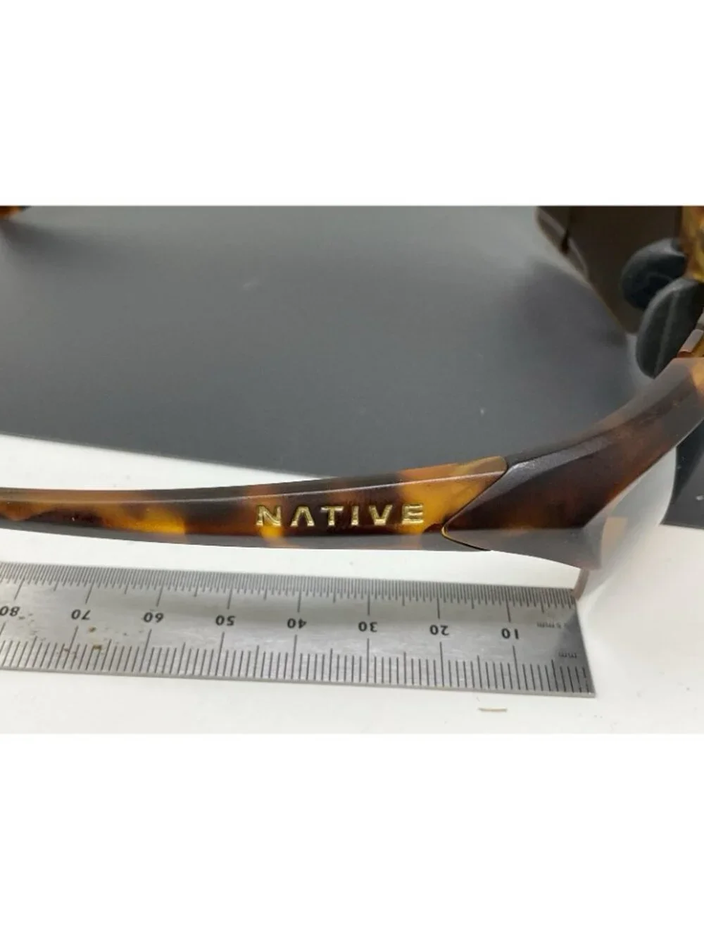 Native Endura Tigers Eye  Men’s Sunglasses Wrap Polarized UV Tortoise